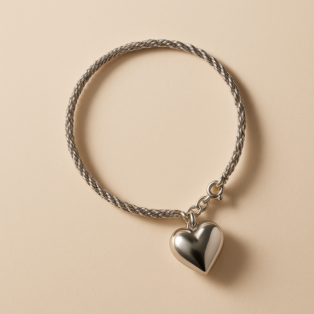 Pulseira Prateada de Cordão Baiano com Coração
