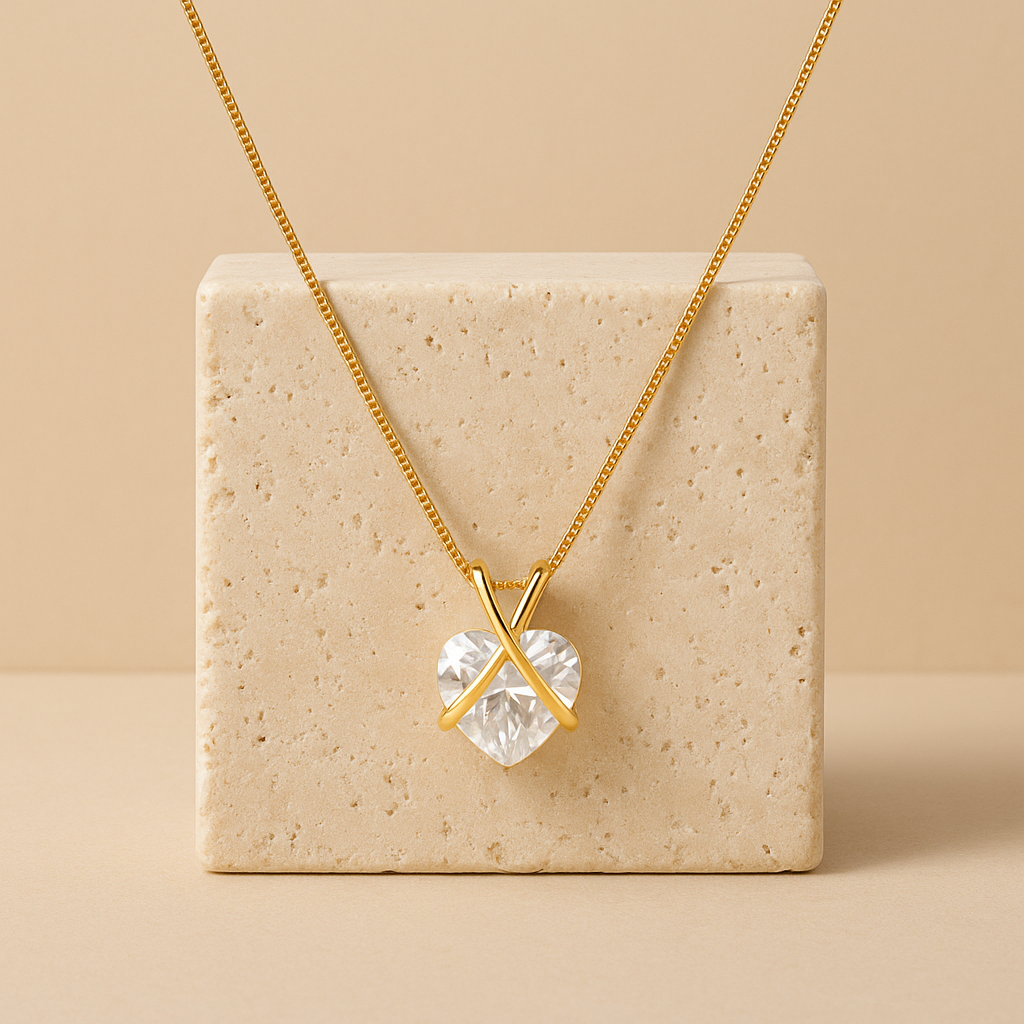 Colar Coração di Luce Dourado em Zircônia