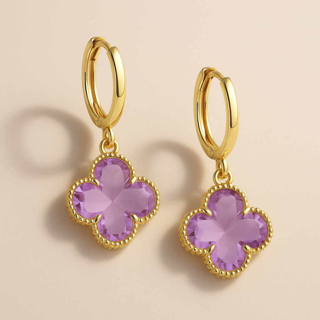 Brinco Dourado de Trevo com Zircônia Rosa