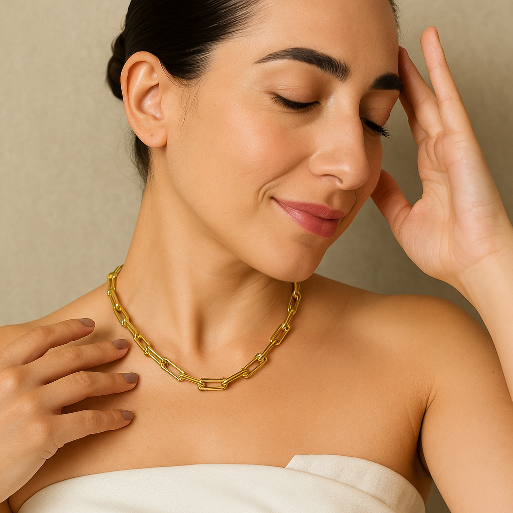 Colar Dourado Chocker Corrente Elos Largos