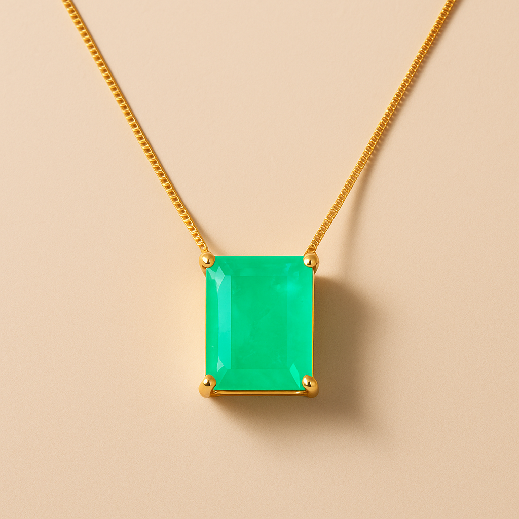 Colar Dourado Retangular de Pedra Verde