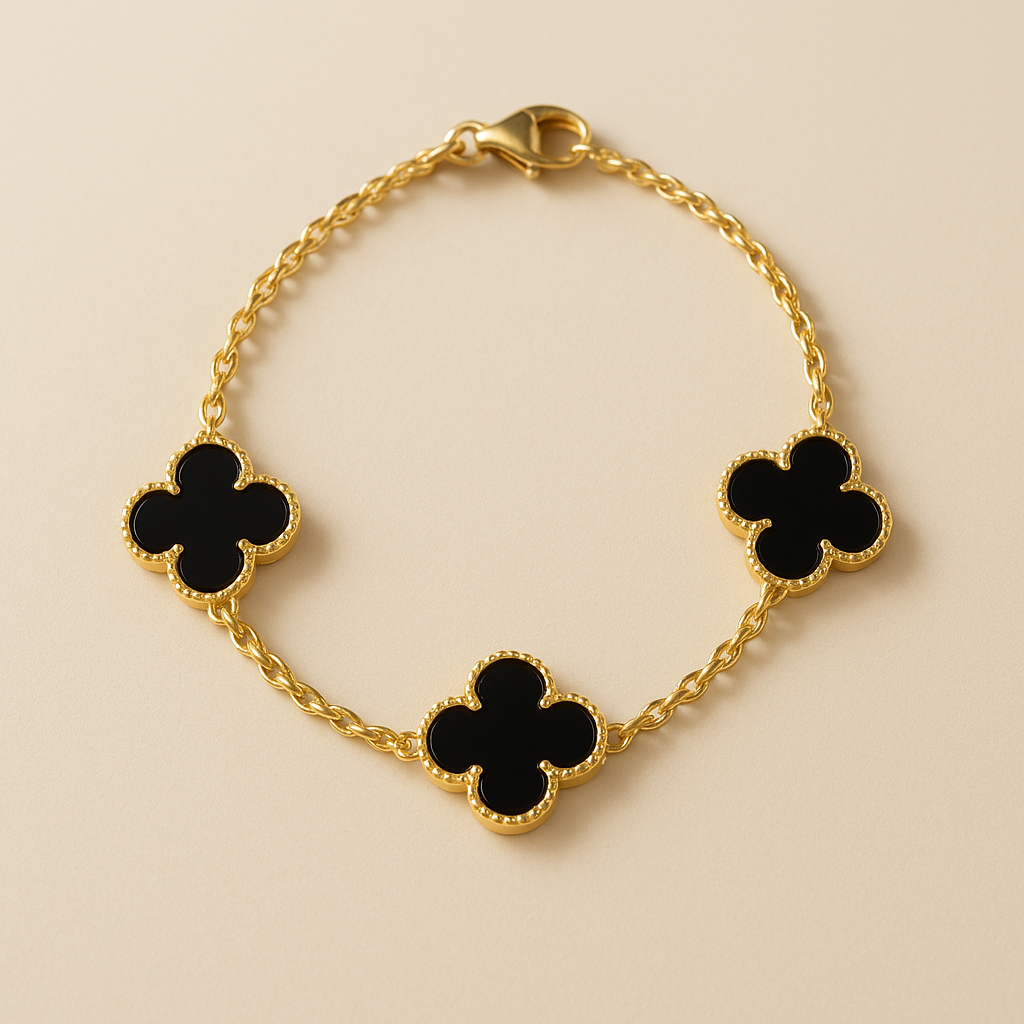 Pulseira Dourada Trevos Zircônia Preta