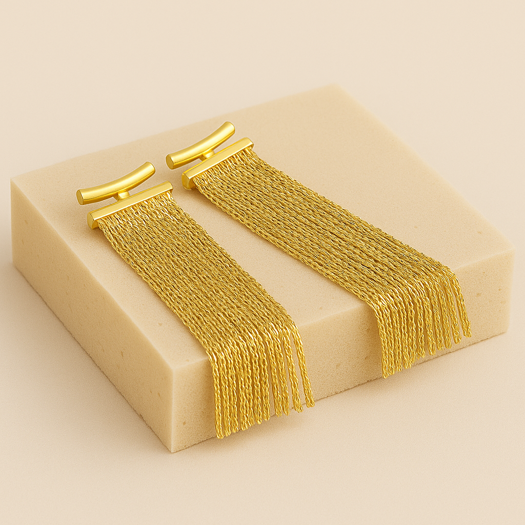 Brinco Dourado de Franja